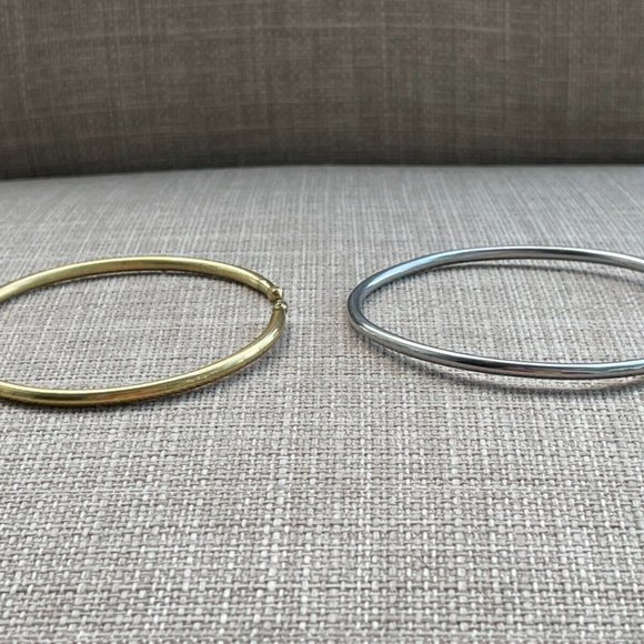 Bracelet Lot of 2 Wrist Band Metal Silver and Gold Tone Fashion Unisex Jewelry - Picture 2 of 11